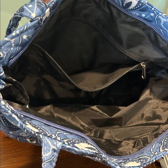 🔥🆕🔥Stone Mountain Quilted Floral handbag/lunchbag - Picture 6 of 6